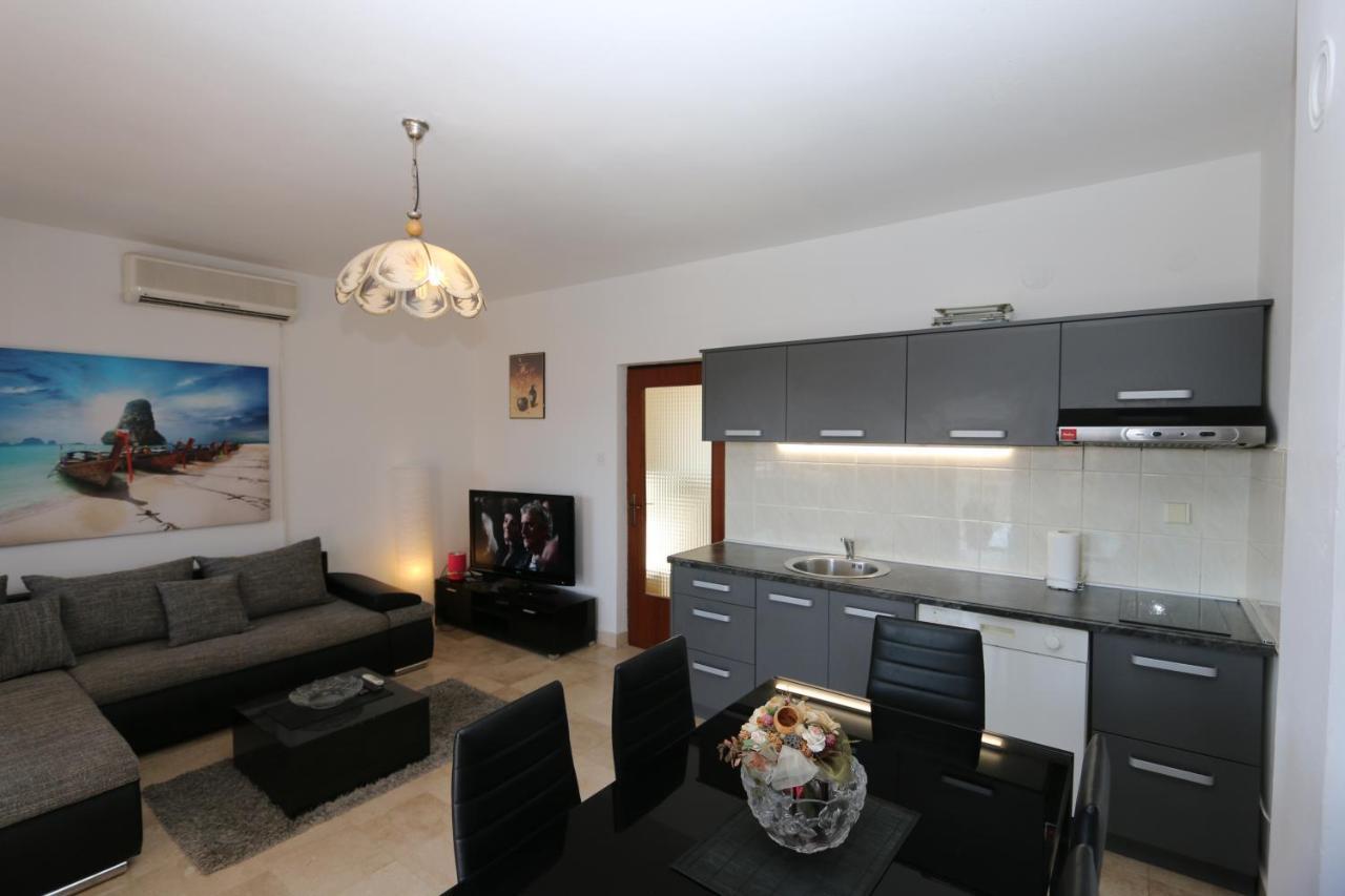 Apartment Lidija Šilo Dış mekan fotoğraf